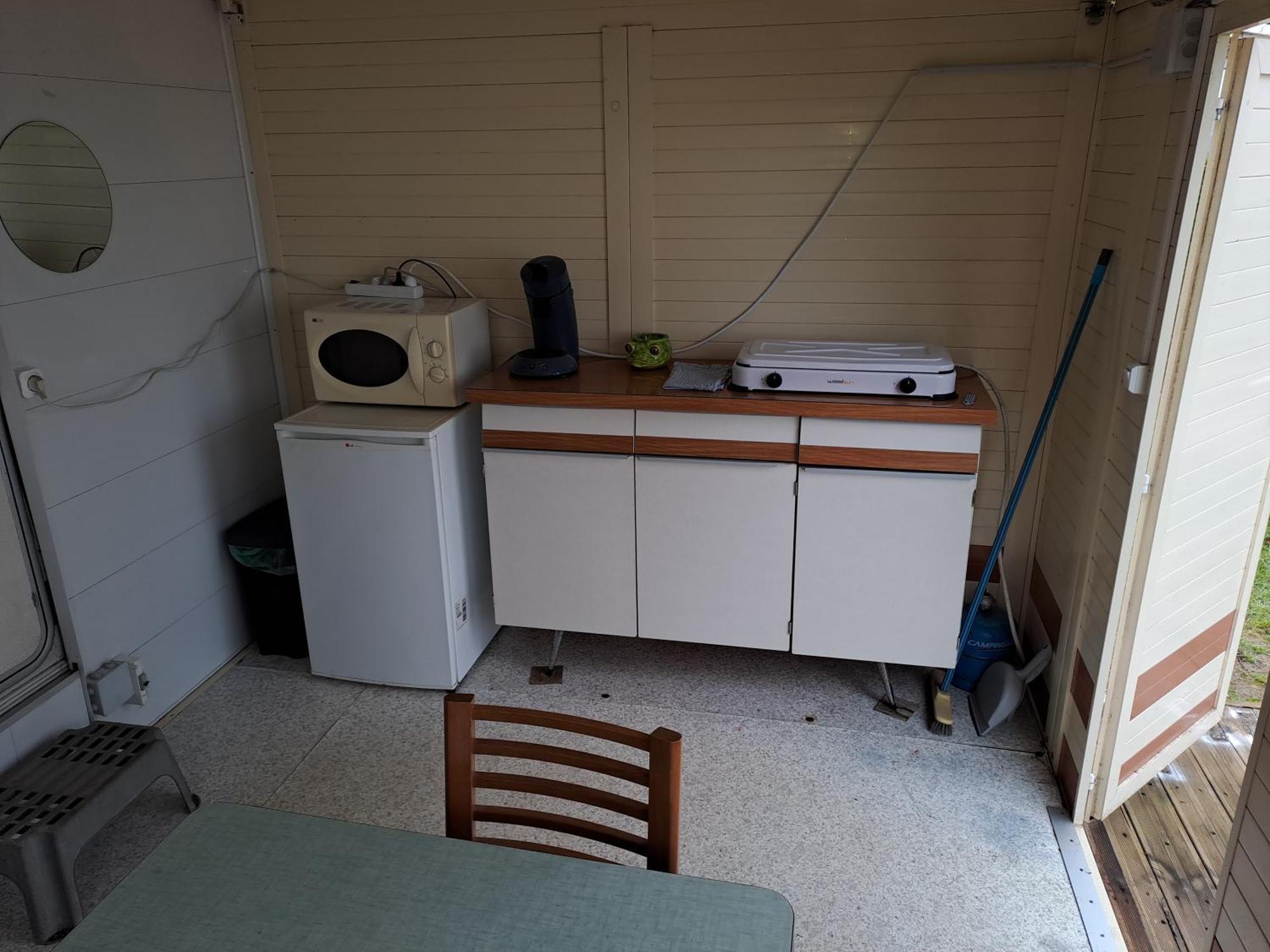Camping Le Bois Jahan Brunelles Exterior photo