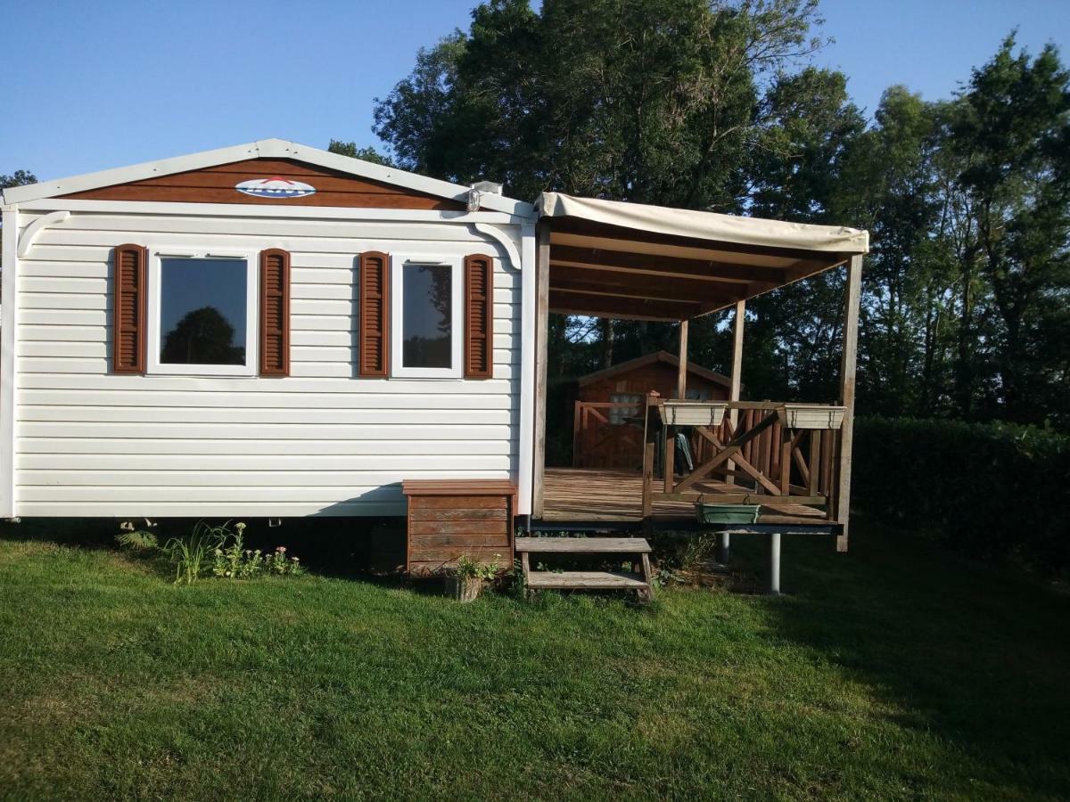 Camping Le Bois Jahan Brunelles Exterior photo
