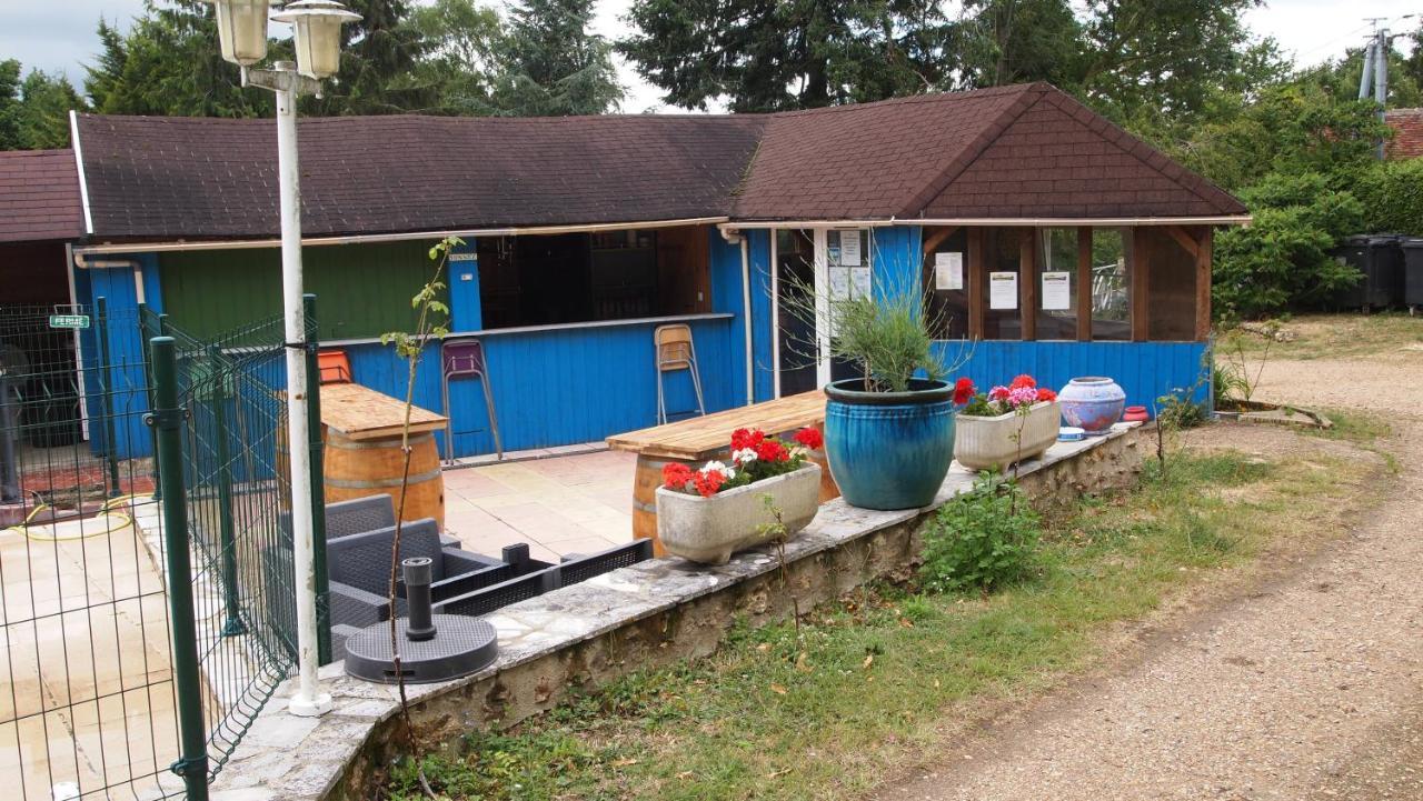 Camping Le Bois Jahan Brunelles Exterior photo